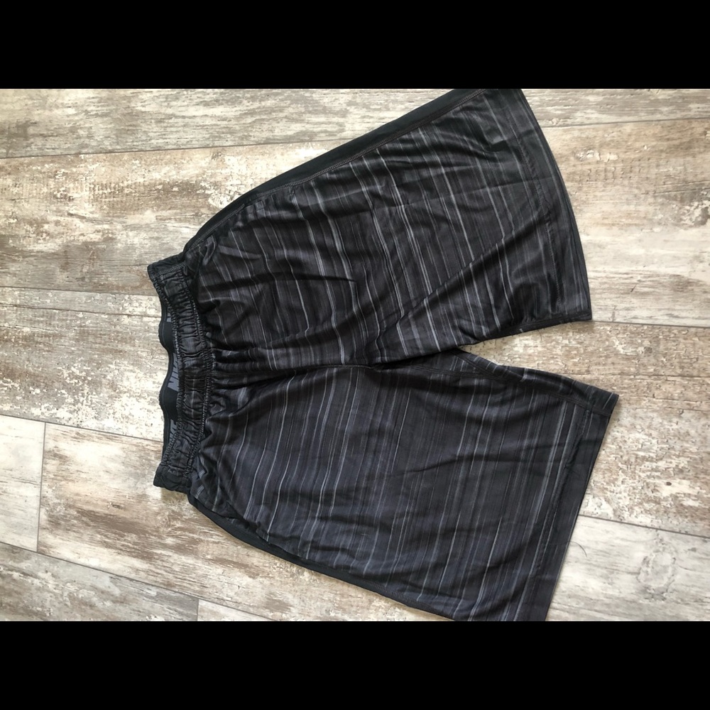 mens nike shorts